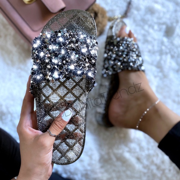 Back BEDAZZLED Jelly Glitter Embellished Slides - Picture 2 of 5